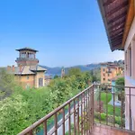 Apartment Lorenza Rooftop View - Happy