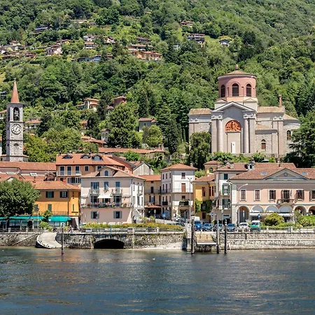 Apartman Lorenza Rooftop: Maggiore View Balcony Near - Happy *