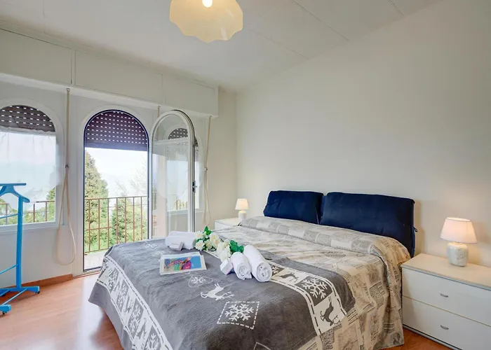 Lorenza Rooftop View - Happy * Stresa