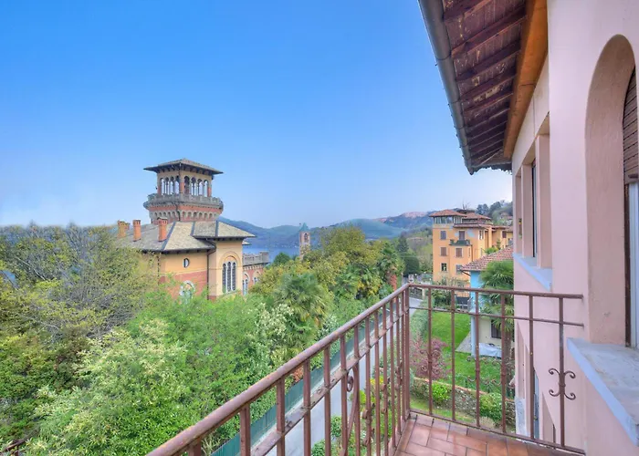 Apartman Lorenza Rooftop View - Happy