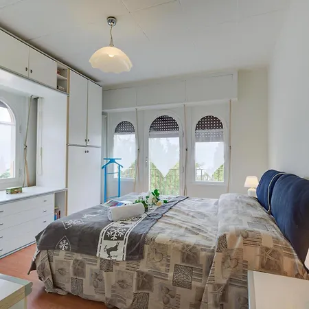 Lorenza Rooftop View - Happy Apartment Stresa