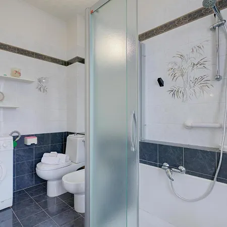 Apartment Lorenza Rooftop View - Happy Stresa